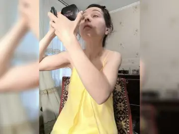 Bongacams Best Webcam of caroliiine
