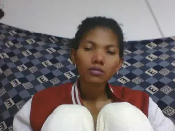 Bongacams Nude Webcam of Lyah7a