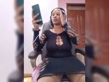 Bongacams Sex Chat of CandyLove