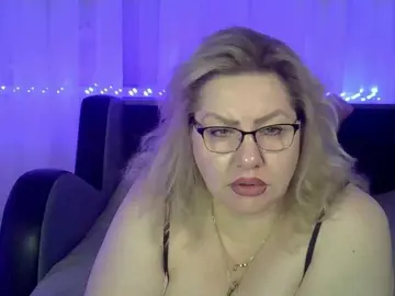 Bongacams Private Sex Chat of AngelinaGlam