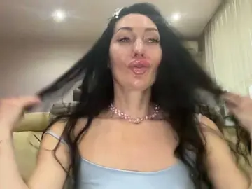 Bongacams Best live sex cam show of KorolevaQween000