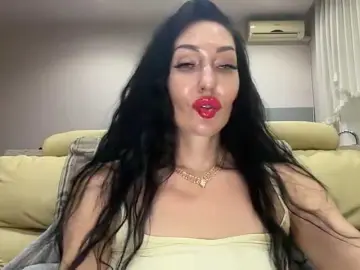 Bongacams Adult Webcam of KorolevaQween000