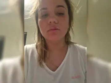 Bongacams Free Porn Cam of Kira183