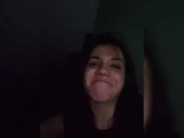 Bongacams Watch Live Sex Cams of Kira183