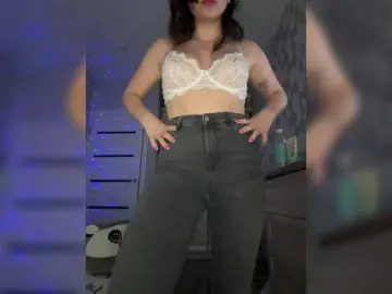 Bongacams Adult Webcams of daddySgirl9