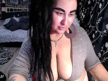Fucking hard milf cams