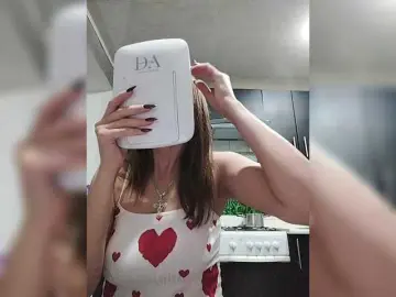 Bongacams Best live sex cam show of SexyKitty75-1