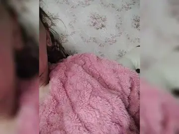 Bongacams Sex Cam of SexyKitty75-1