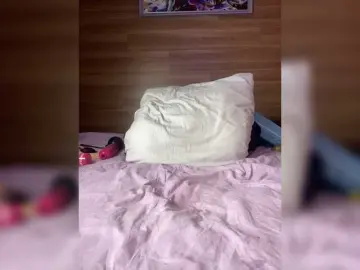 Bongacams Nude Webcam of ALISAMAKS