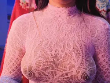 Bongacams Sex Cam of RoyalGirl1