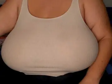 Bongacams Free Porn Cam of Mayabigtitss