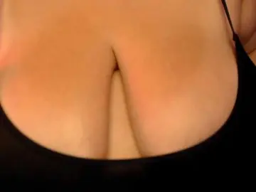 Bongacams Adult Webcam of Mayabigtitss