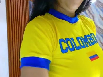 Bongacams Watch Live Sex Cams of corall-tay