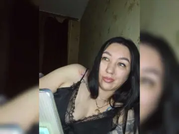 Bongacams Live Sex Cam of Hotmadamxl