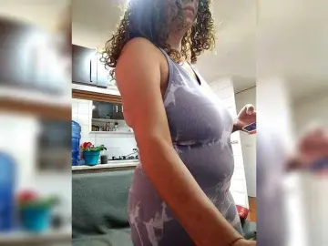 Bongacams Live Sex Cam of EmilyCCm
