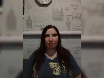 Bongacams Watch Live Sex Cams of Ogonek37