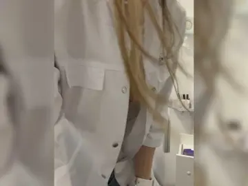 Bongacams Best live sex cam show of Amelia575-1