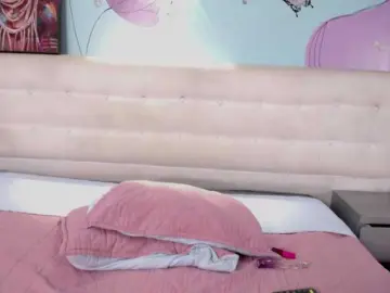 Bongacams Watch Live Sex Cams of IsabellaLuxe