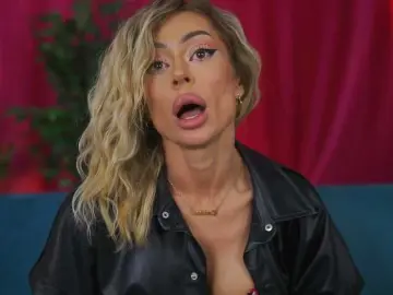 Bongacams Free Porn Cam of CurlyNatasha
