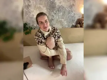 Bongacams Free Live Porn of Incredible123