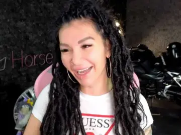 Dildofucking milf cams