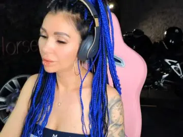 Bongacams Free Porn Cam of -BABAYAGA-