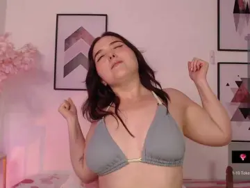 Shaved babes milf cams
