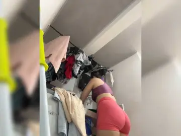 Bongacams Free Live Porn of karlacortes1
