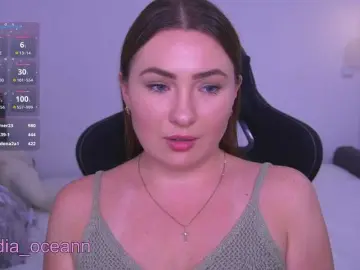 Pussyrubbing milf cams