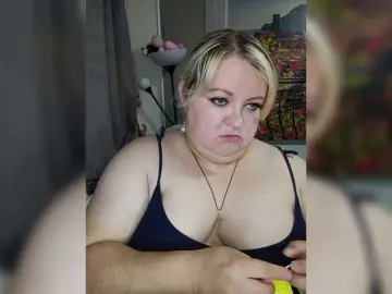 Bongacams Watch Live Sex Cams of Cute-Baby