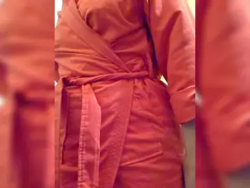 Bongacams Live Sex Cam of Fox-sexi