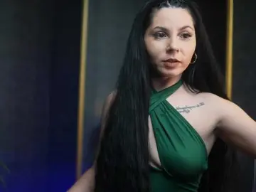 Bongacams Sex Cam of GiaEasyIce