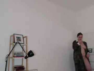 Cumming milf cams