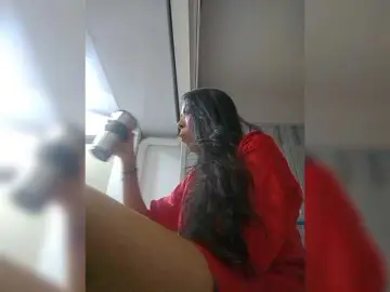 Bongacams Free Porn Cam of OrianaSimons