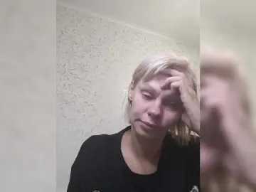 Bongacams Watch Live Sex Cams of JulieSilver