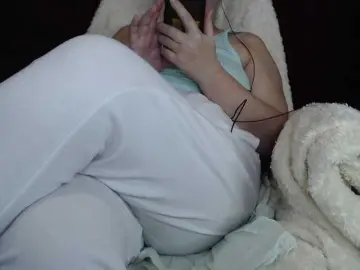 Bongacams Adult Webcams of -Alyonushka-