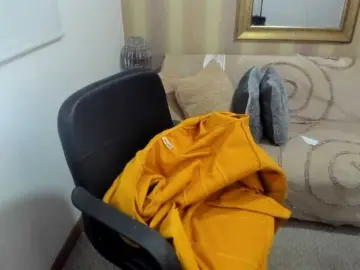 Bongacams Live Porn of MerryColin