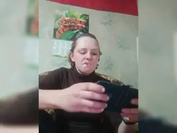 Bongacams Sex Chat of REPTILIAY