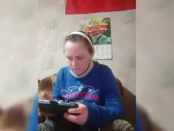 Bongacams Best live sex cam show of REPTILIAY