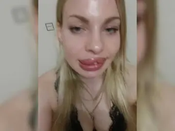 Bongacams Watch Live Sex Cams of Djesikaa