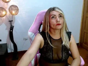 Bongacams Live Sex Cam of nanis-milf