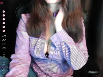 Bongacams Watch Live Sex Cams of ScarletWitch666
