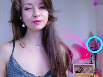 Bongacams Free Porn Cam of ElfaElle