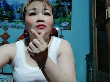 Bongacams Sex Cam of Linhanhsex2k