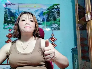 Bongacams Adult Webcam of Linhanhsex2k