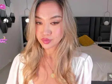 Bongacams Live Porn of RebeccaHudson
