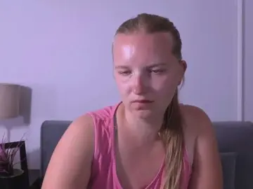 Bongacams Free Porn Cam of RoseNatural