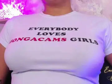 Bongacams Sex Cam of EmilyLeah