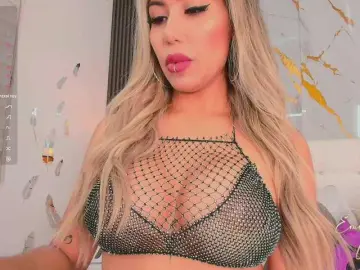 Bongacams Nude Webcam of EmilyLeah