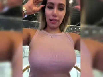 Bongacams Nude Webcam of EmilyLeah